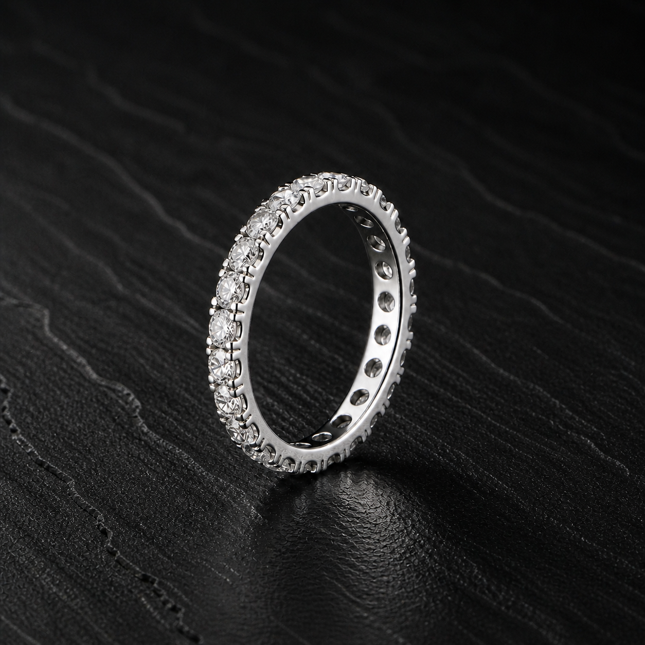 CANCRI Orbit Eternity Ring in 925 sterling silver
